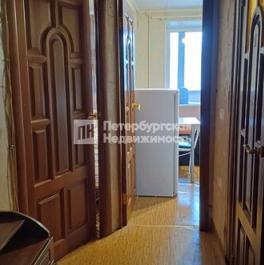 Продажа 1-комн квартиры на вторичном рынке Космонавтов пр-кт,  д. 26