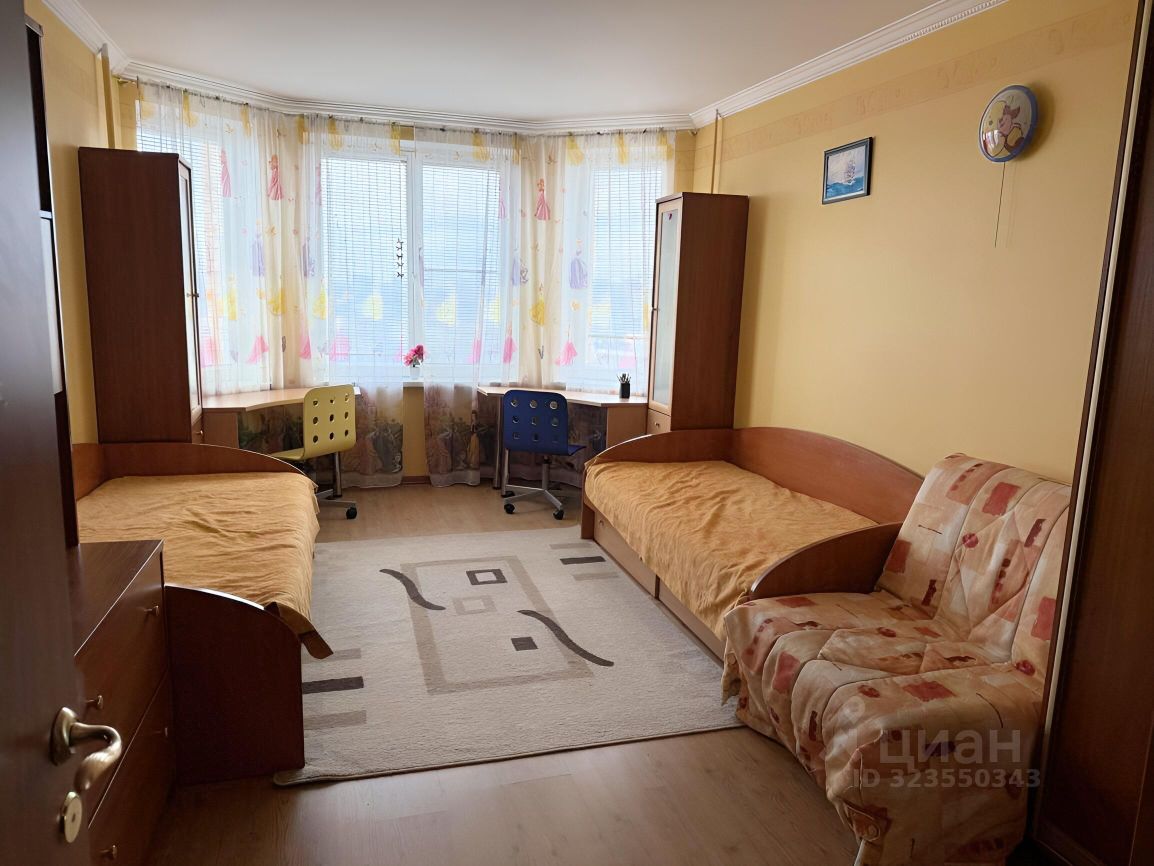 Аренда 2-комн квартиры на вторичном рынке Одинцово, улица Маковского, 12