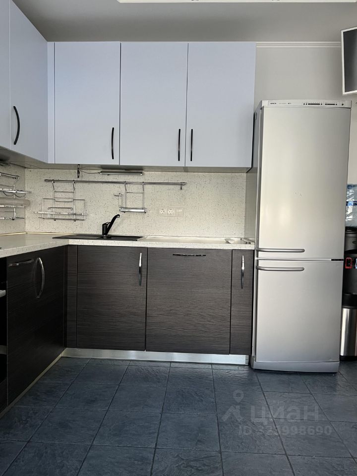 Продажа 2-комн квартиры на вторичном рынке улица Полины Осипенко, 20К1