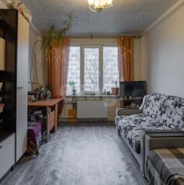 Продажа 2-комн квартиры на вторичном рынке Большевиков пр-кт,  д. 79 к1