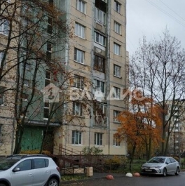 Продажа 1-комн квартиры на вторичном рынке проспект Ударников,  д. 42