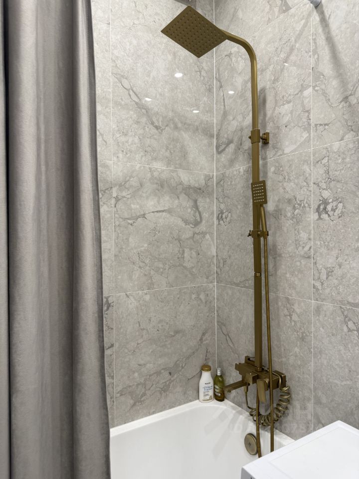 Продажа 1-комн квартиры на вторичном рынке Кудрово г., улица Солнечная, 12