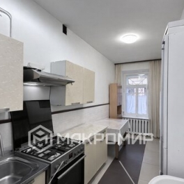 Продажа 3-комн квартиры на вторичном рынке Большой ПС пр-кт,  д. 28/1