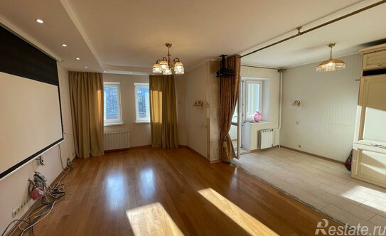 Продажа 4-комн квартиры на вторичном рынке Долгопрудный г, Центральная ул,  д. 5