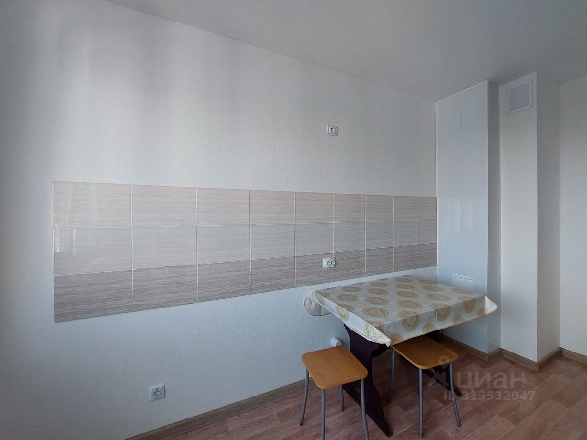 Продажа 1-комн квартиры на вторичном рынке улица Корнея Чуковского, 7к2