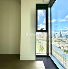 Продажа 2-комн квартиры на вторичном рынке Поклонная улица,  д. 9