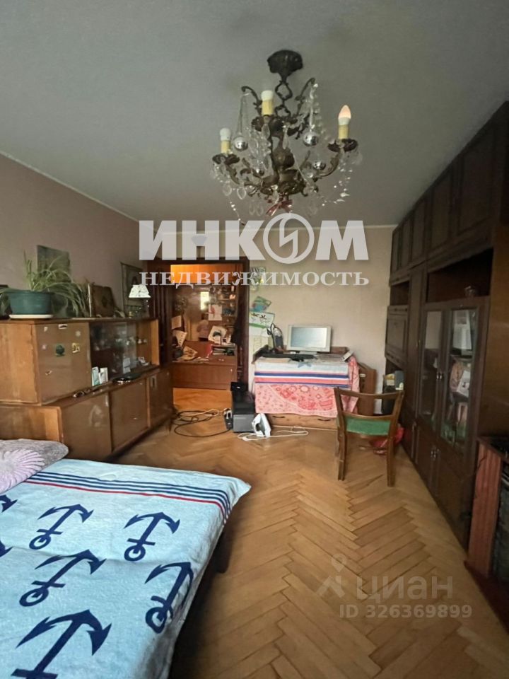 Продажа 2-комн квартиры на вторичном рынке Ферганская улица, 11К2