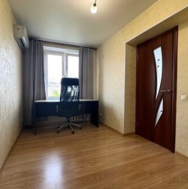 Продажа 2-комн квартиры на вторичном рынке переулок Расковой,  д. 17