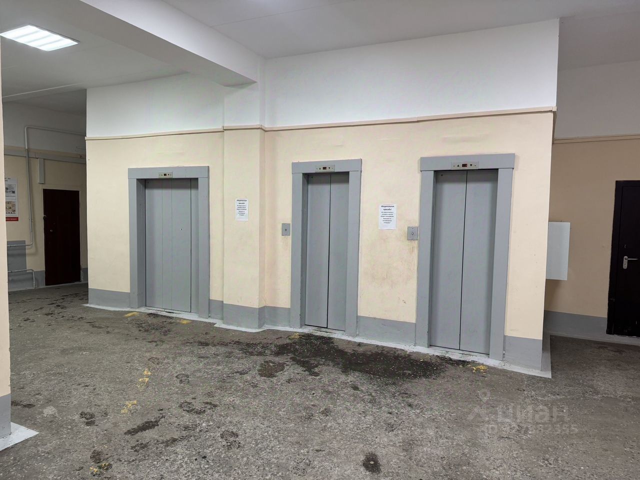 Продажа комнаты Горелово тер., улица Коммунаров, 118к1