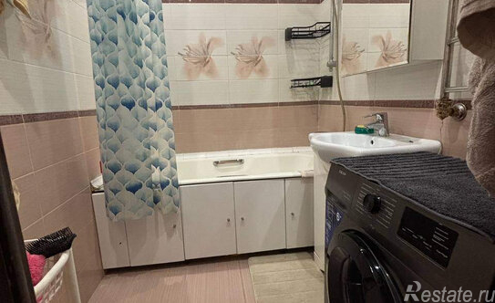 Продажа 3-комн квартиры на вторичном рынке Сумской проезд,  д. 3