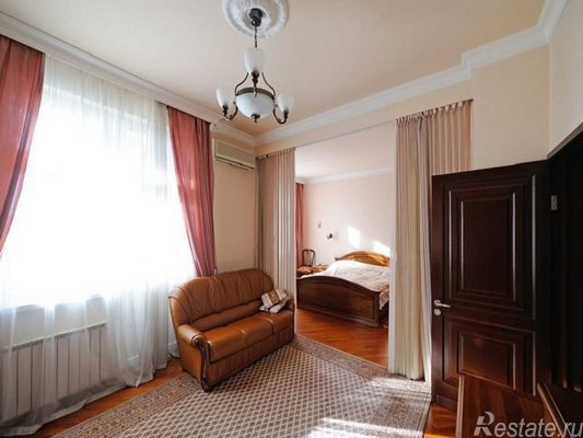 Продажа 4-комн квартиры на вторичном рынке Тверской б-р,  д. 16с5