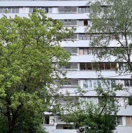 Продажа 3-комн квартиры на вторичном рынке ул Челюскинская,  д. 8