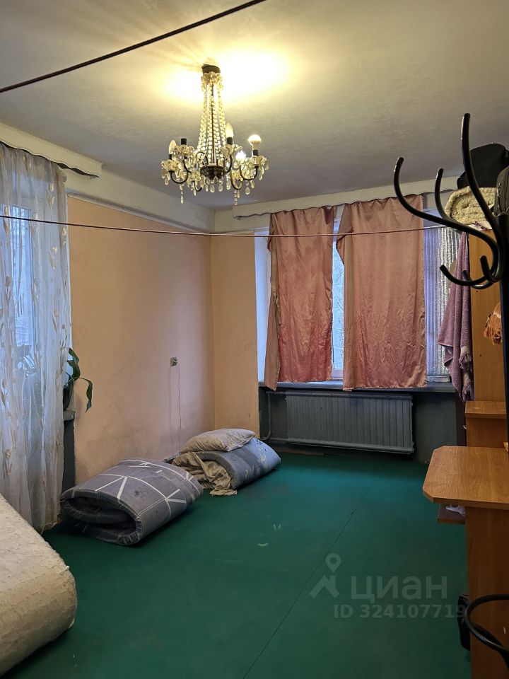 Продажа 3-комн квартиры на вторичном рынке Софийская улица, 20К4