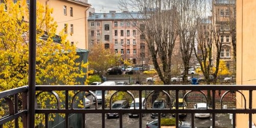 3-комн квартира Ропшинская улица, 11