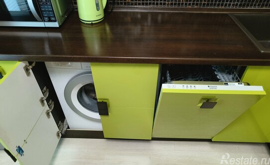 Продажа 1-комн квартиры на вторичном рынке Ватутинки п,  д. 14