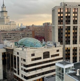 Аренда 2-комн квартиры на вторичном рынке Докучаев переулок,  д. 17