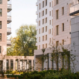 Продажа 1-комн квартиры на вторичном рынке набережная Чёрной речки,  д. 35 с1