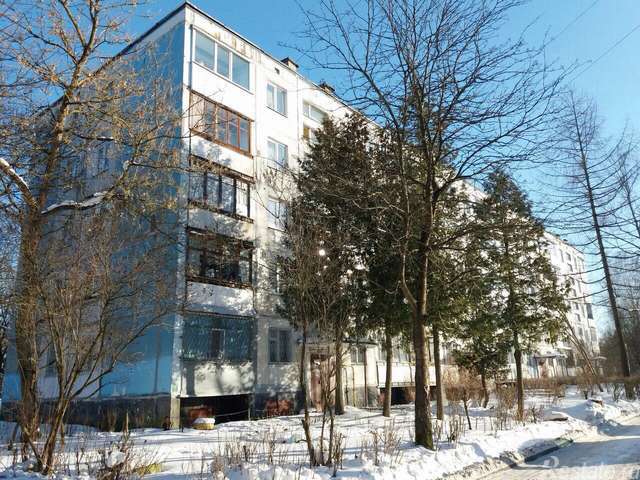 Продажа 1-комн квартиры на вторичном рынке Гатчина г, Крупской ул ,  д. 3