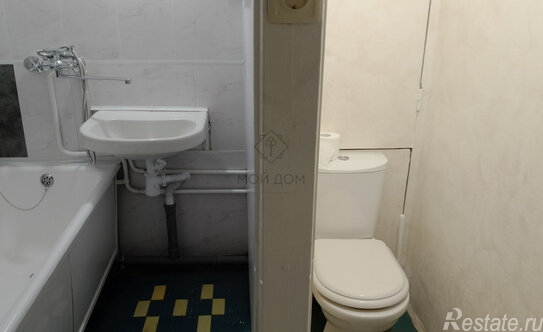 Продажа 2-комн квартиры на вторичном рынке ул Челюскинская,  д. 16