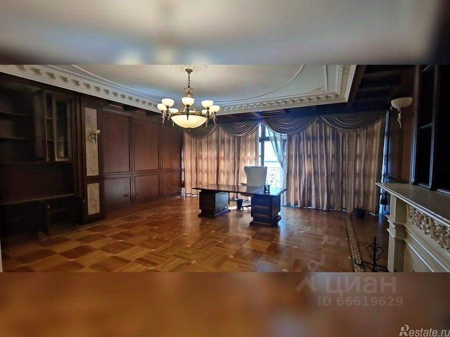 Продажа 6-комн квартиры на вторичном рынке Зачатьевский 1-й пер,  д. 10