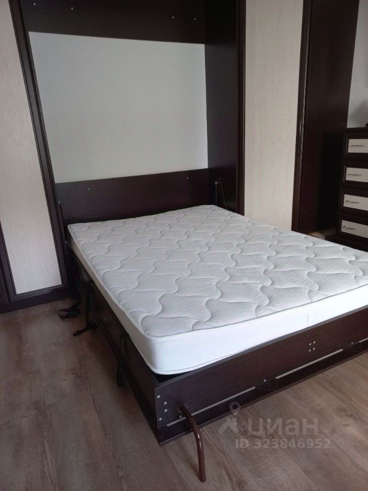 Продажа 1-комн квартиры на вторичном рынке Южное шоссе, 53к3