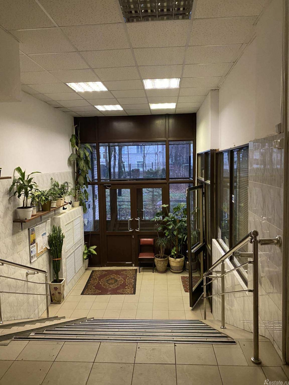 Продажа 2-комн квартиры на вторичном рынке Делегатская улица,  д. 9,  к. стр1