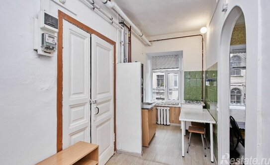 Продажа 3-комн квартиры на вторичном рынке Гороховая ул,  д. 34