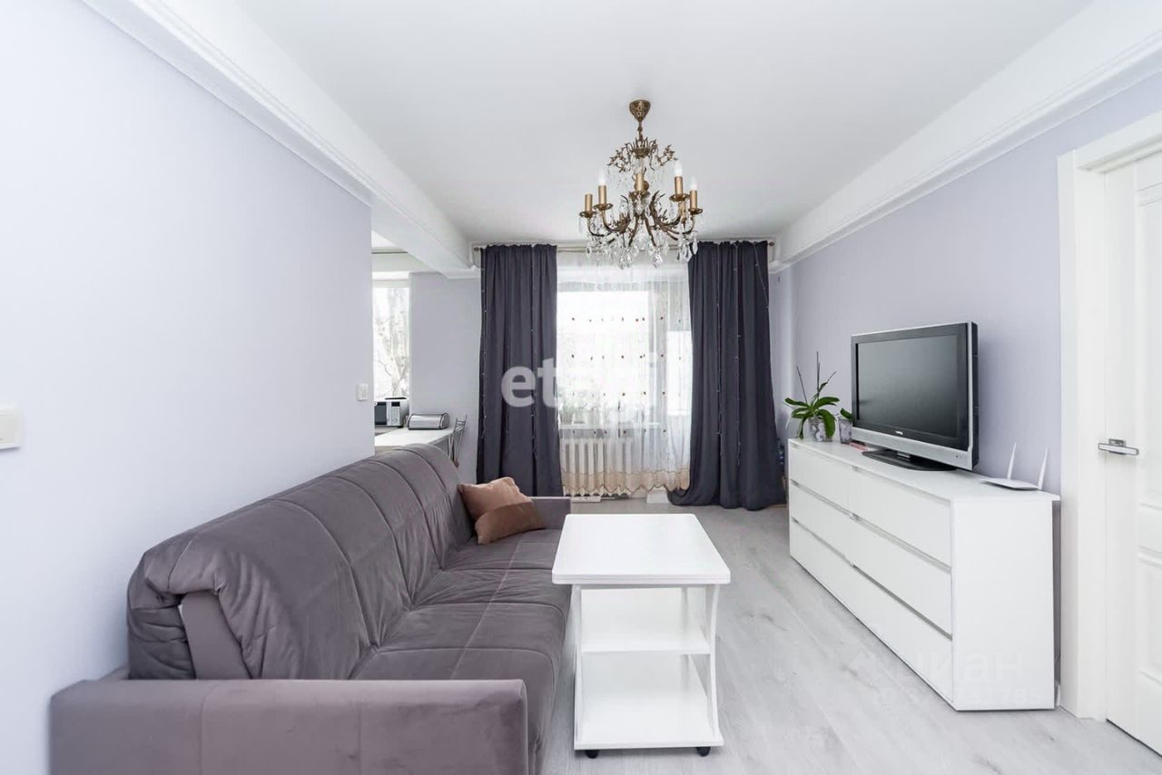 Продажа 2-комн квартиры на вторичном рынке улица Бабушкина, 95к1