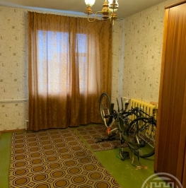 Продажа 3-комн квартиры на вторичном рынке Приозерск г., Гоголя ул. ,  д. 50