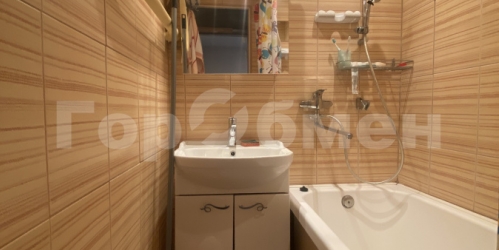 2-комн квартира Лазоревый проезд, 14