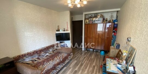 3-комн квартира ул Генерала Тюленева,  д. 13