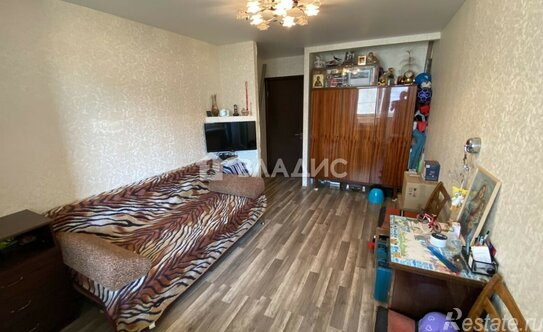 Продажа 3-комн квартиры на вторичном рынке ул Генерала Тюленева,  д. 13