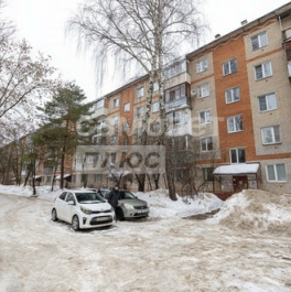 Продажа 1-комн квартиры на вторичном рынке Подольск, Ленинградский проезд,  д. 3