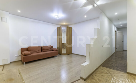 Продажа 2-комн квартиры на вторичном рынке Димитрова ул,  д. 10 к2