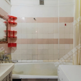 Продажа 3-комн квартиры на вторичном рынке ул Наличная,  д. 36,  к. 7
