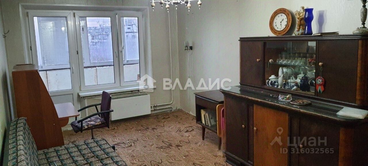 Продажа 3-комн квартиры на вторичном рынке Чертановская улица, 1К1