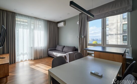 Продажа 2-комн квартиры на вторичном рынке Петровский пр-кт,  д. 24,  к. 2 стр 1