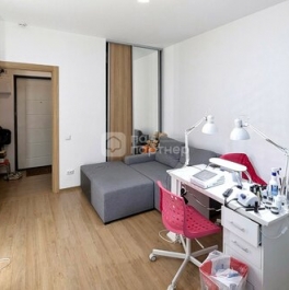 Продажа 1-комн квартиры на вторичном рынке Парашютная ул