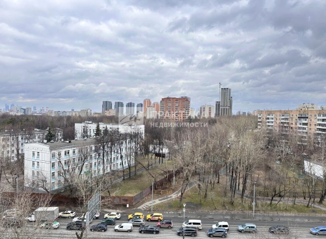 Продажа 2-комн квартиры на вторичном рынке Нахимовский пр-кт,  д. 7К2