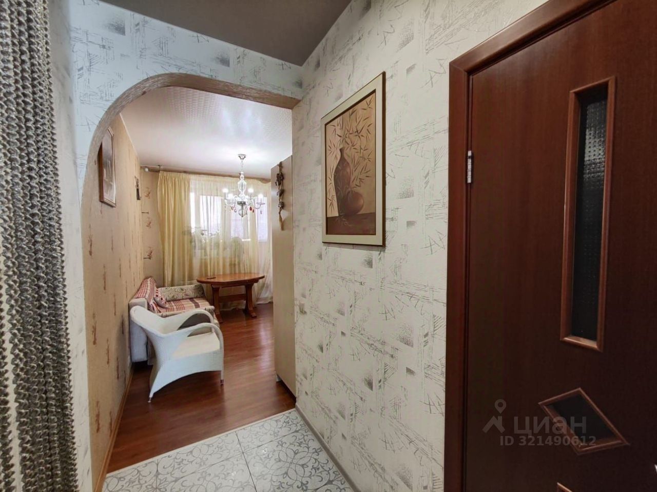 Продажа 1-комн квартиры на вторичном рынке Октябрьский пгт, улица Спортивная, 2