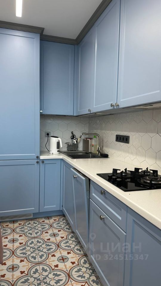 Продажа 3-комн квартиры на вторичном рынке Ереванская улица, 26к1