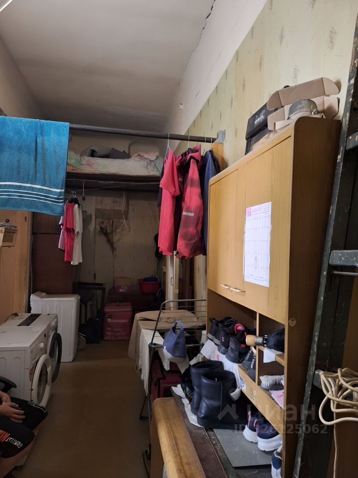 Продажа комнаты Колокольная улица,  д. 16
