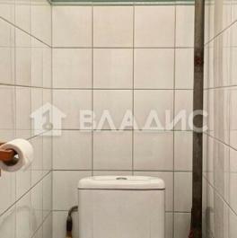 Продажа 2-комн квартиры на вторичном рынке улица Марии Ульяновой,  д. 21 к2