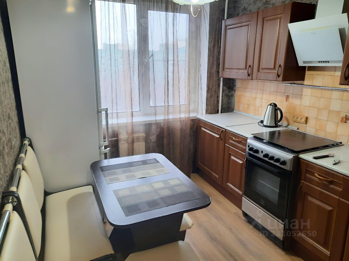 Аренда 2-комн квартиры на вторичном рынке проспект Просвещения, 28