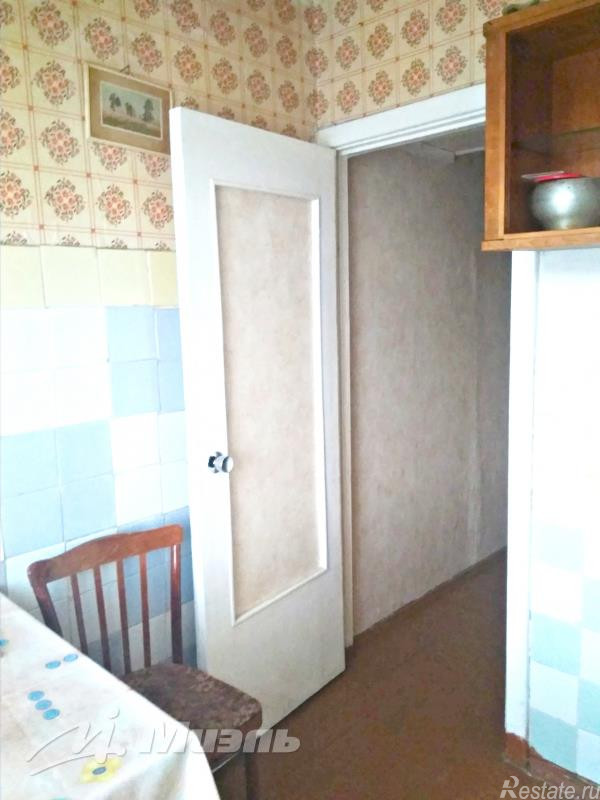 Продажа 1-комн квартиры на вторичном рынке Электросталь, Пионерская улица, 17,  д. 17