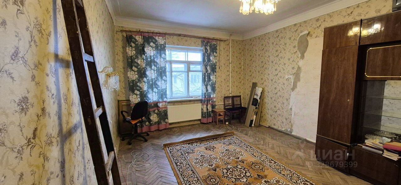 Продажа 2-комн квартиры на вторичном рынке Бумажная улица, 22к2