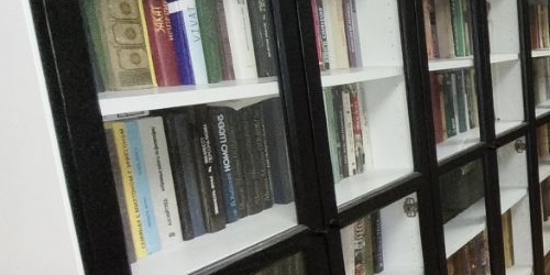 3-комн квартира улица Менжинского, 21