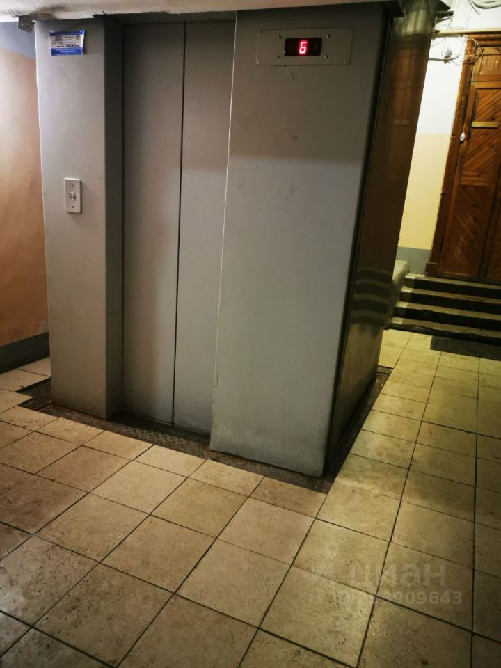 Продажа 3-комн квартиры на вторичном рынке Большая Посадская улица, 9/5