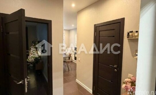 Продажа 1-комн квартиры на вторичном рынке улица Лётчика Ульянина,  д. 7