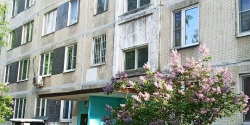 4-комн квартира улица Плещеева,  д. 11В